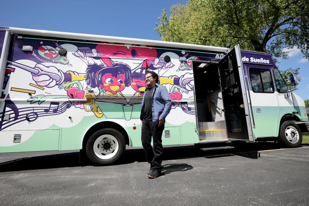 Madison.com Feature: Ricardo at the Dream Bus brings the books